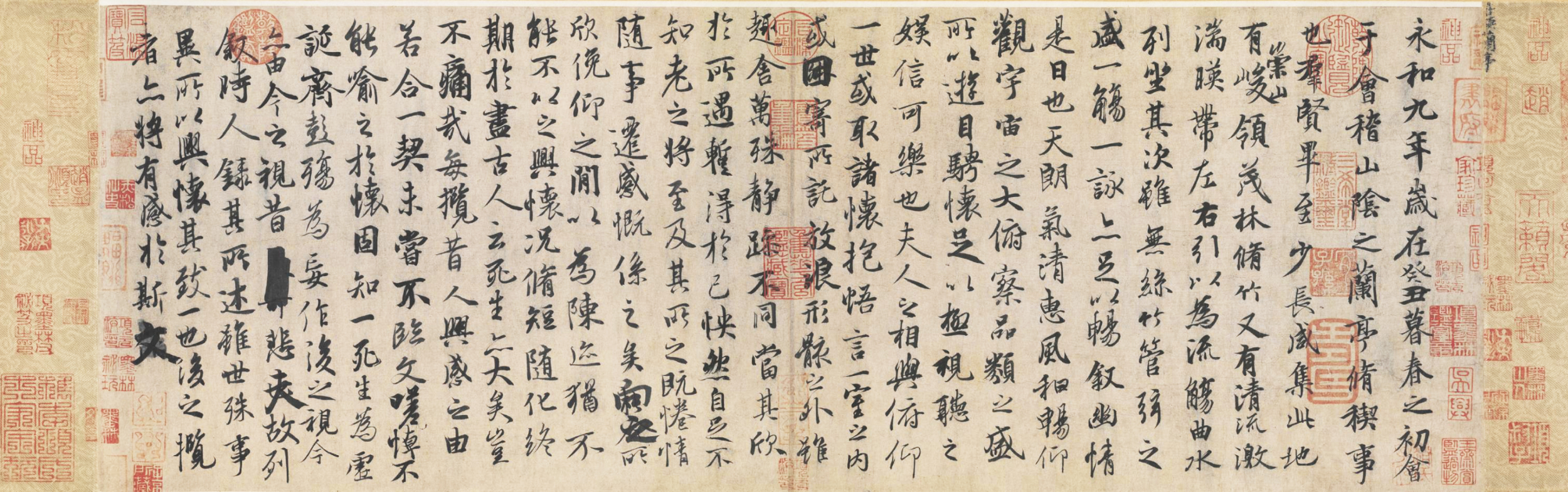 王羲之蘭亭集序書法（唐代馮承素?。? /><br />
▲東晉王羲之《蘭亭集序》卷（唐代馮承素?。?北京故宮博物院藏
</p>
<p>
	唐太宗之喜愛《蘭亭序》，一方面因其在書法史的演變中，創造了一種俊逸、雄健、流美的新行書體，代表了那個時代中國書法的最高水平。趙孟頫稱《蘭亭序》是“新體之祖”，認為“右軍手勢，古法一變，其雄秀之氣出于天然，故古今以為師法”，但主要還是因為它寫出了這份絕美背后的凄涼。我想起揚之水評價生于會稽的元代詞人王沂孫的話，在此也頗為適用：“他有本領寫出一種凄艷的美麗，他更有本領寫出這美麗的消亡。這才是生命的本質，這才是令人長久感動的命運的無常。它小到每一個生命的個體，它大到由無數生命個體組成的大千世界。他又能用委曲、吞咽、沉郁的思筆，把感傷與凄涼雕琢得玲瓏剔透。他影響于讀者的有時竟不是同樣的感傷，而是對感傷的欣賞。因為他把悲哀美化了，變成了藝術。”
</p>
<p>
	蘇東坡《寒食帖》，被稱為“<strong>天下行書第三</strong>”，因此廣為人知。自元豐三年抵達黃州，蘇東坡就被一個又一個的困境壓迫著，以至于在到黃州的第三個寒食節，他在凄風苦雨、病痛交加中寫下的《寒食帖》，至今讓我們感到渾身發冷。時隔九個多世紀，我們依然能從《寒食帖》里，目睹蘇東坡居住的那個漏風漏雨的小屋：“小屋如漁舟，濛濛水云里?！辈粌H蘇東坡的人生千瘡百孔，到處都是漏洞，連他居住的小屋都充滿漏洞。風雨中的小屋，就像大海上的孤舟，在蒼茫水云間無助地漂流，隨時都有傾覆的可能。
</p>
<p style=
